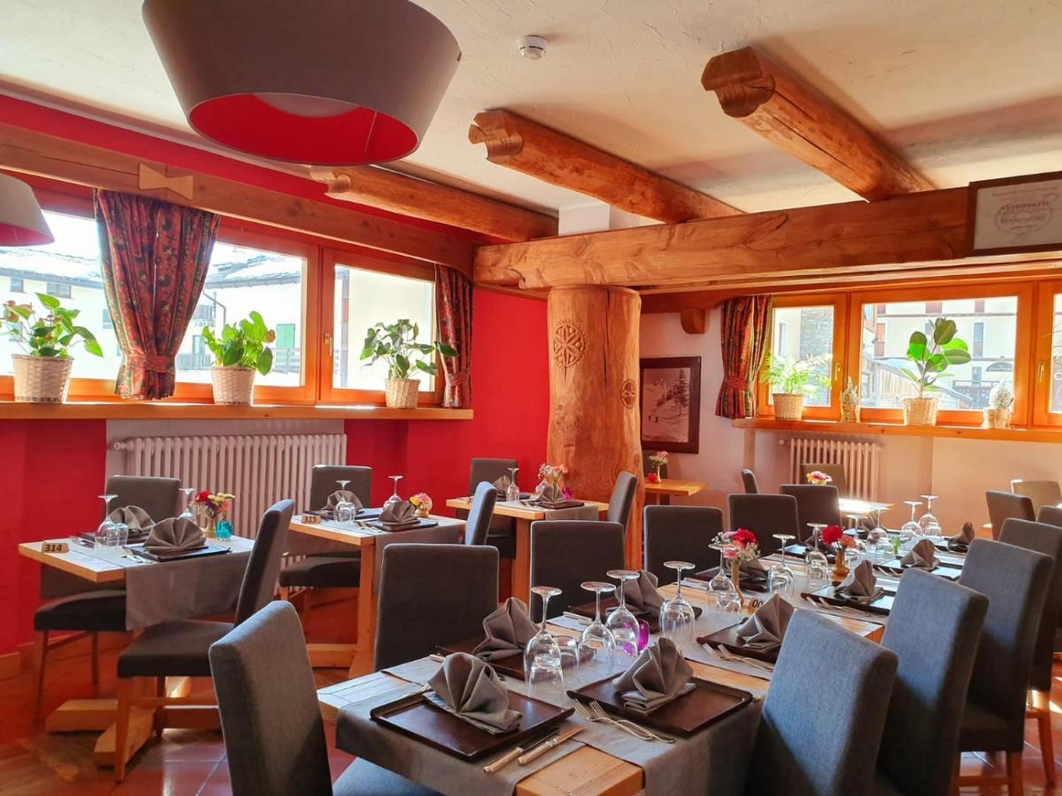 Hotel Lyskamm Breuil-Cervinia Exterior foto