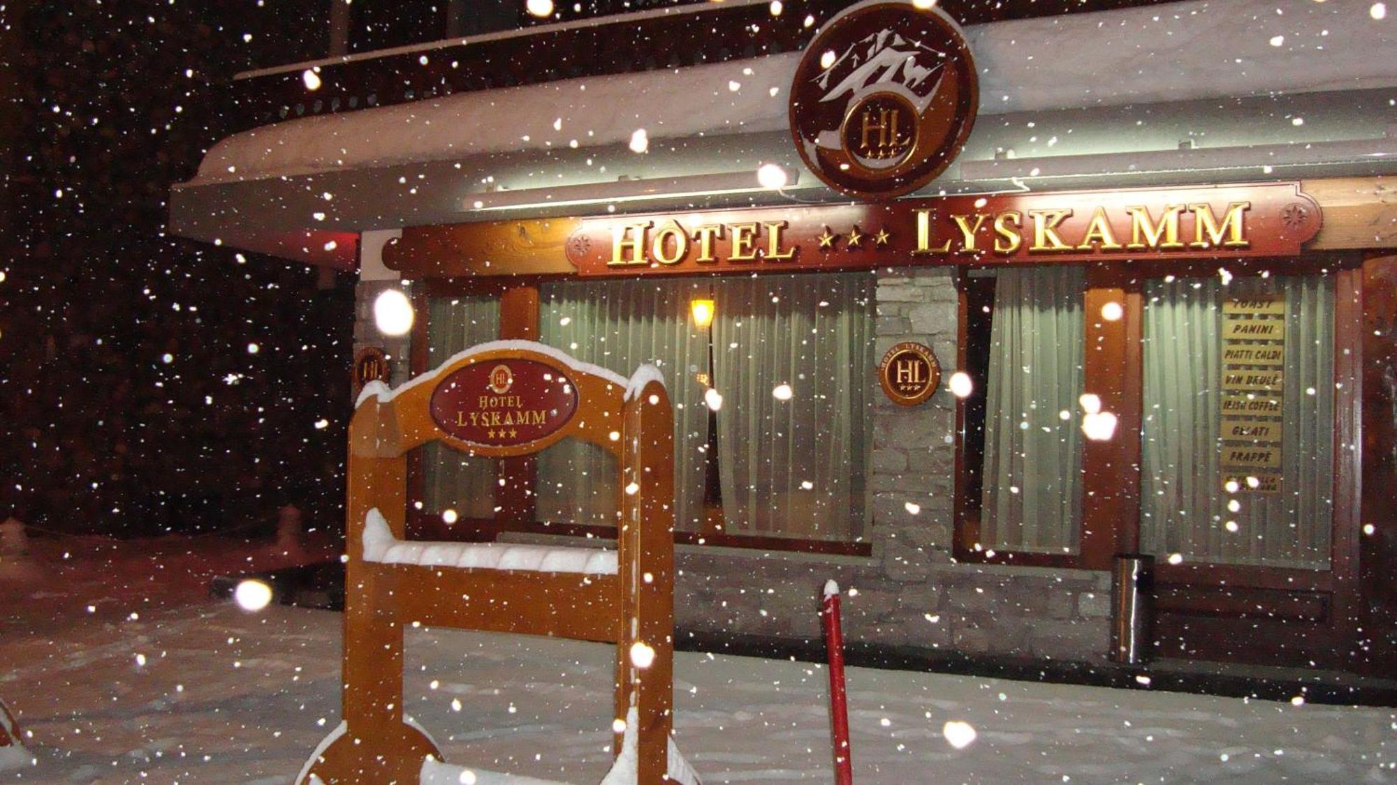 Hotel Lyskamm Breuil-Cervinia Exterior foto